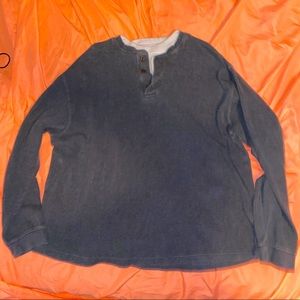 men’s grey sweater